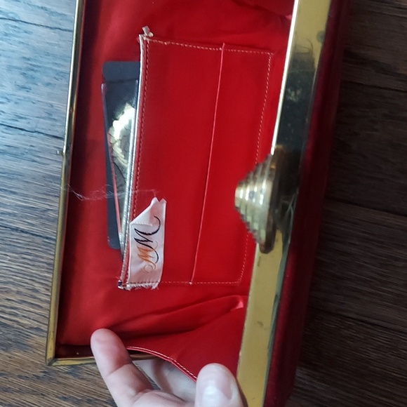 Vintage Clutch - Picture 5 of 11